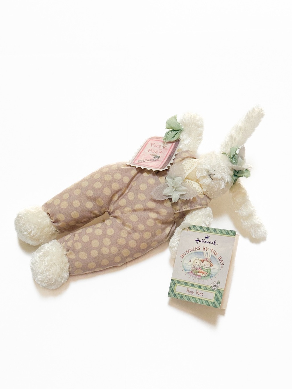 2002 Hallmark Bunnies by the Bay Posey Poet Stuffed Bunny Rabbit NWT Vintage